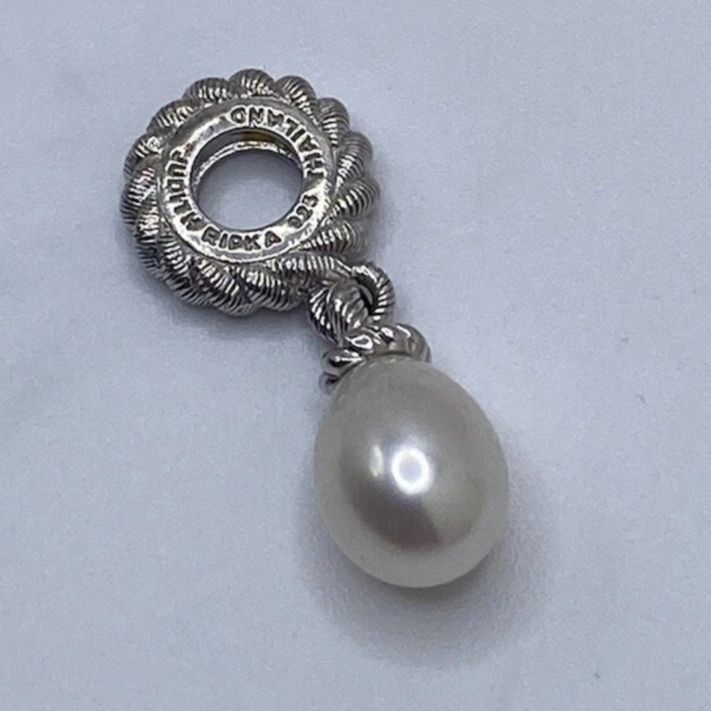 JUDITH RIPKA STERLING SILVER PEARL DANGLE CHARM